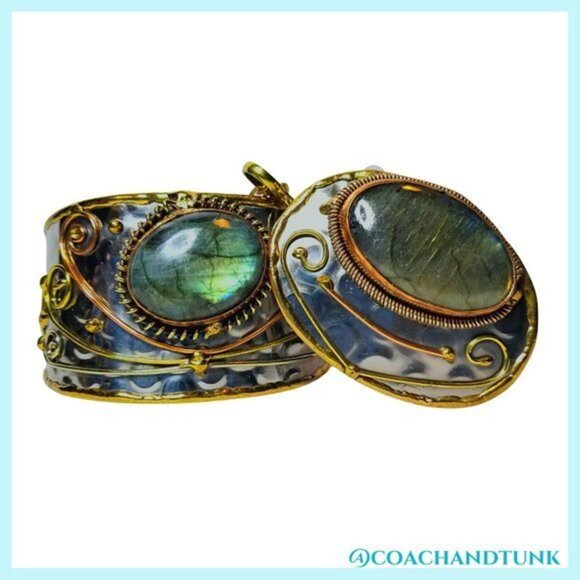 New With Tags Artisan Crafted Natural Labradorite Necklace and Cuff Bracelet Set - Picture 2 of 6